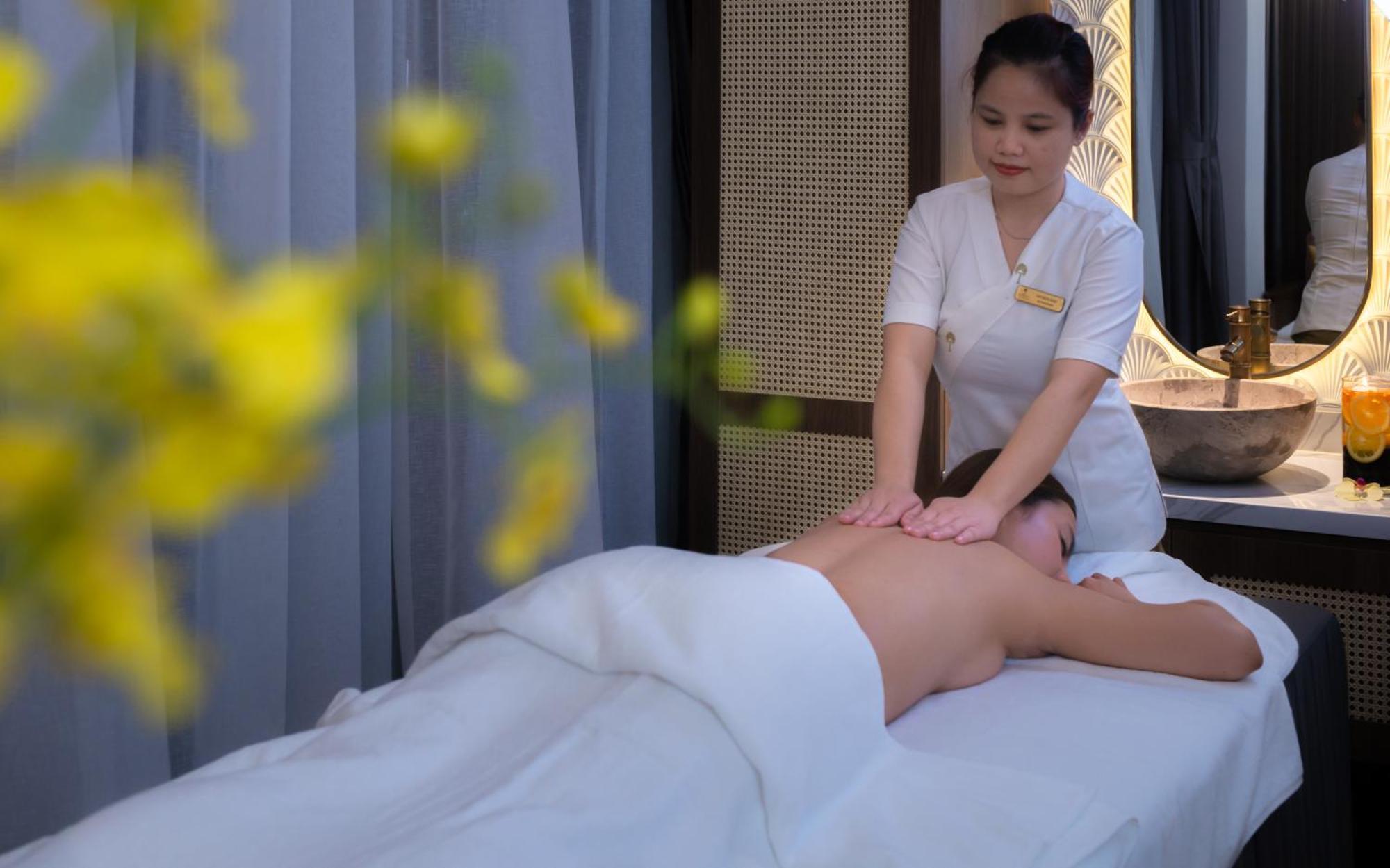 Grand Tourane Nha Trang Hotel Экстерьер фото