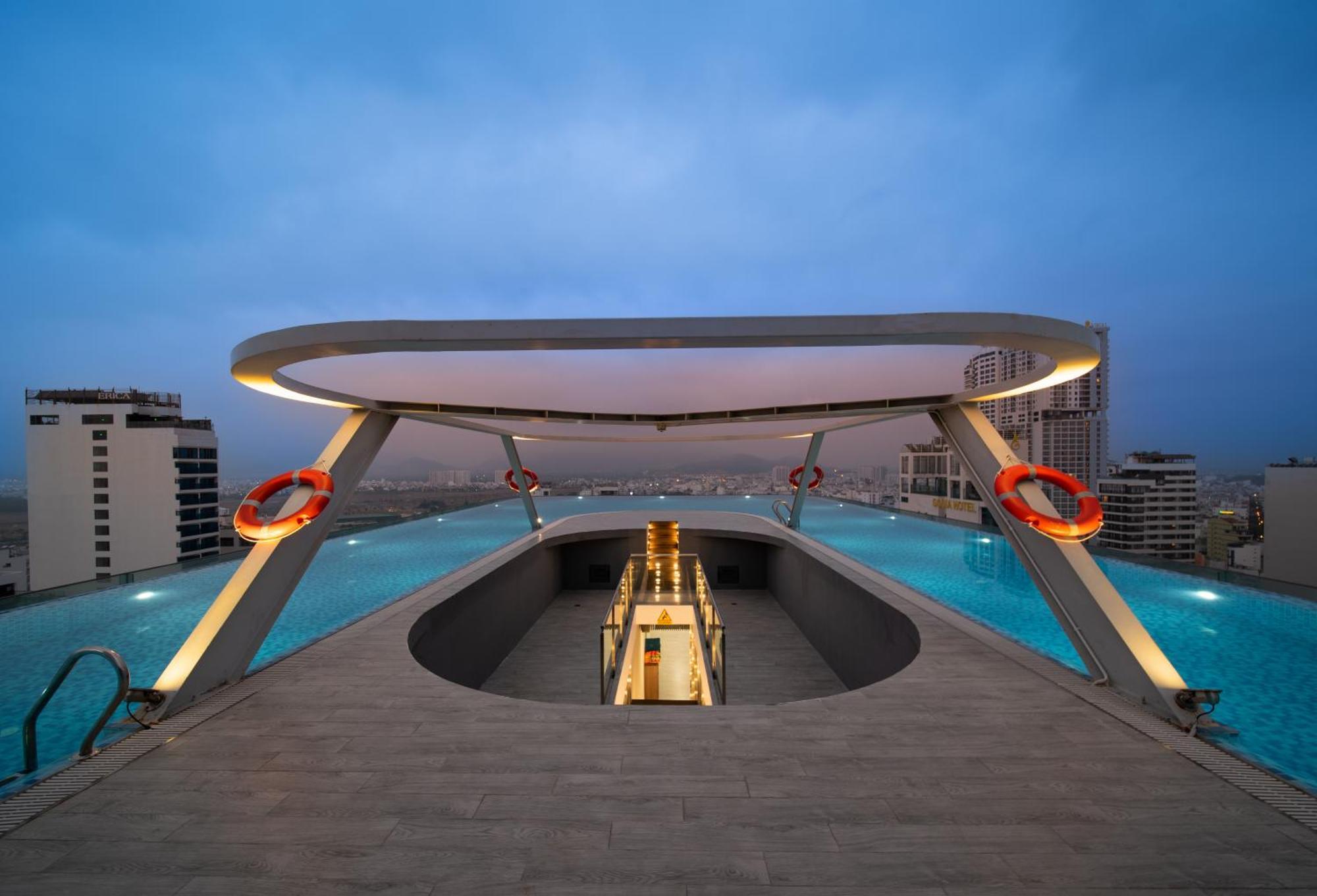 Grand Tourane Nha Trang Hotel Экстерьер фото