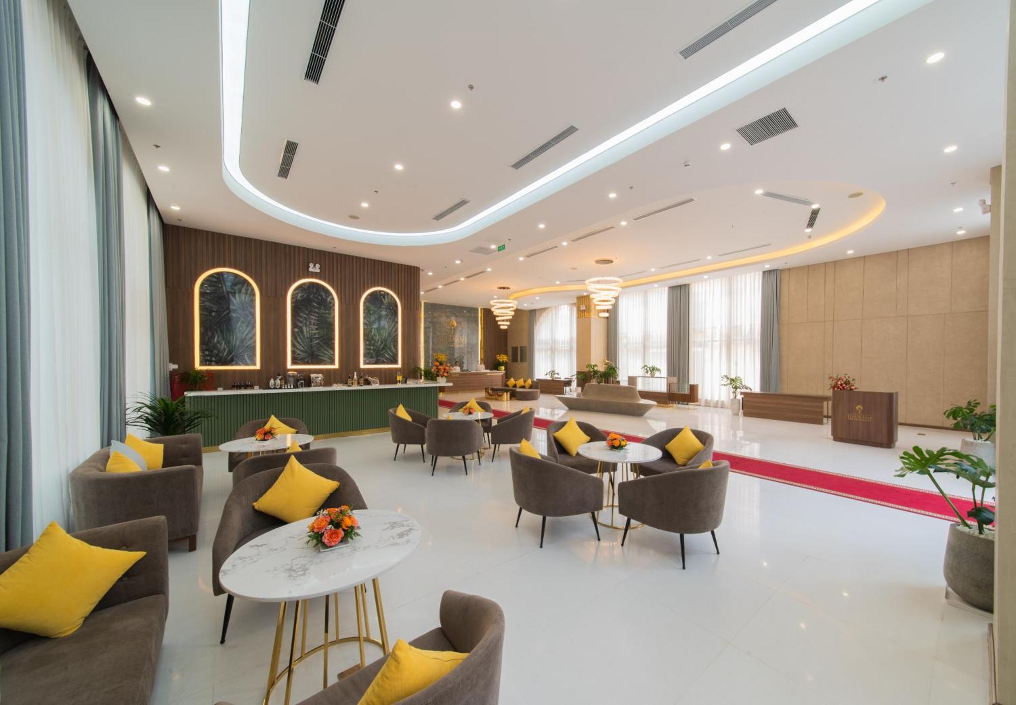 Grand Tourane Nha Trang Hotel Экстерьер фото