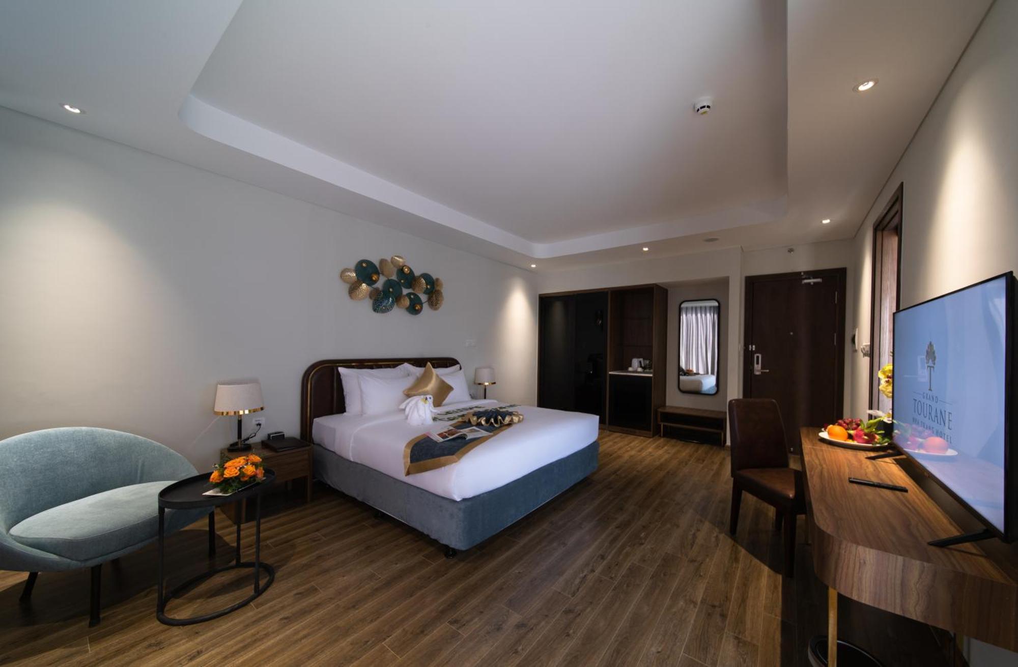 Grand Tourane Nha Trang Hotel Экстерьер фото